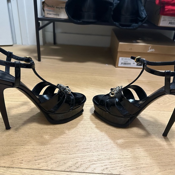 YSL Saint Laurent Tribute Black Patent Leather with Gold Chain link 38 - Picture 2 of 6